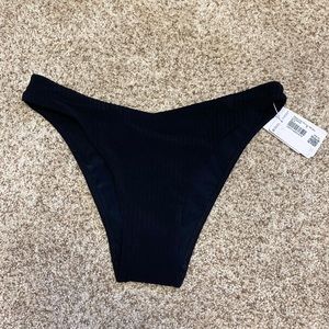 Lululemon size small seersucker bikini bottoms